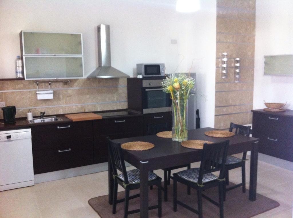 Genista Apartment Kalkara Номер фото