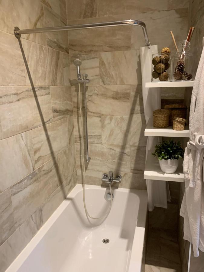 Genista Apartment Kalkara Екстер'єр фото
